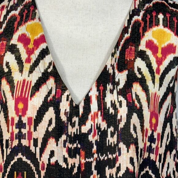 A.N.A. X-Large Tank Top Sleeveless Lightweight Semi-Sheer Hi-Low Hem V-Neck - Picture 2 of 9